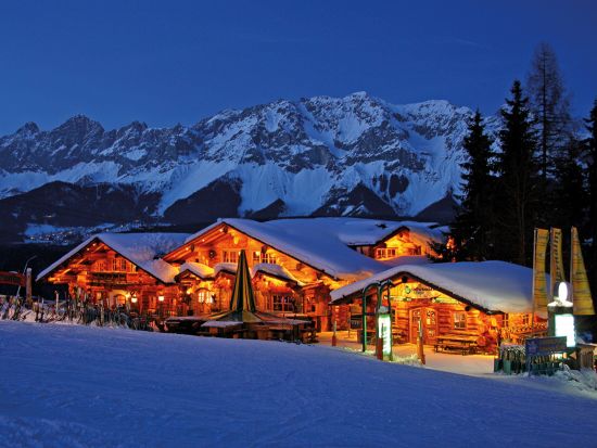 Urige Hütte mit Rodelverleih Die Tauernalm