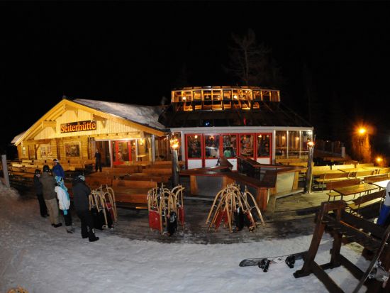 Toboggans in front of the Seiterhütte