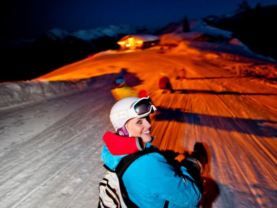 On the first meters of the toboggan run with a view to Hochwurzenalm